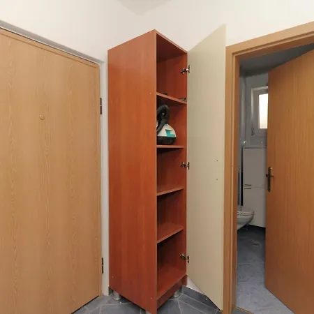Apartment Cavar Promajna