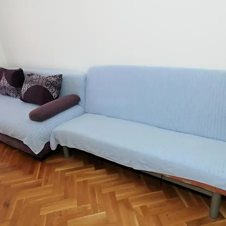 Cavar Apartment